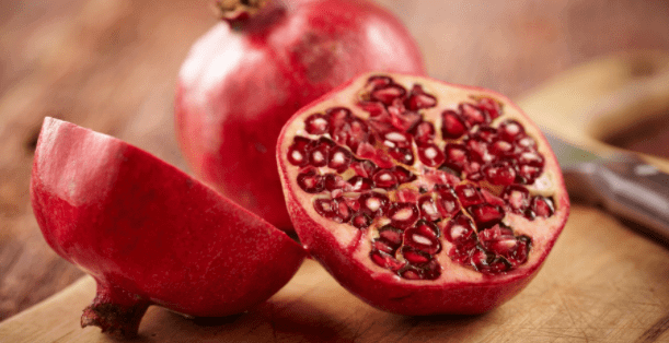 Along with removing blood loss, immunity has to increase, so eat pomegranate daily from today